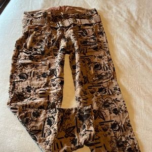 Peta and Greta embroidered Johnny Was Pants